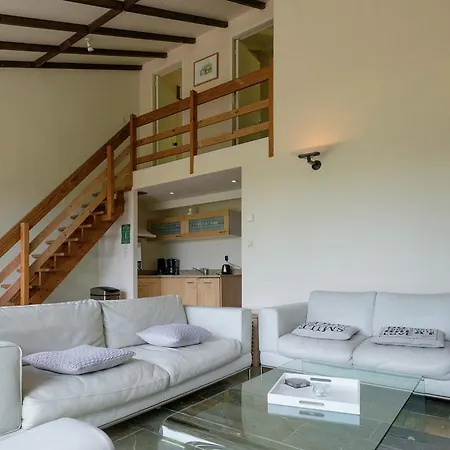 Great Spacious Holiday In A Tranquil Holiday