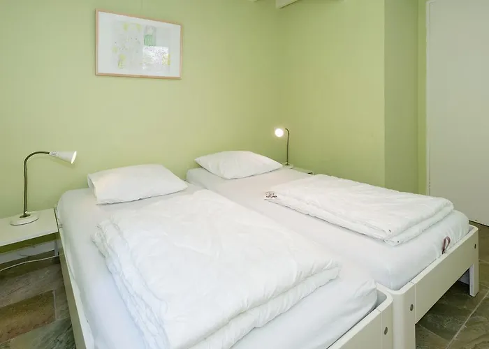 Great Spacious In A Tranquil Vakantiehuis Stavelot